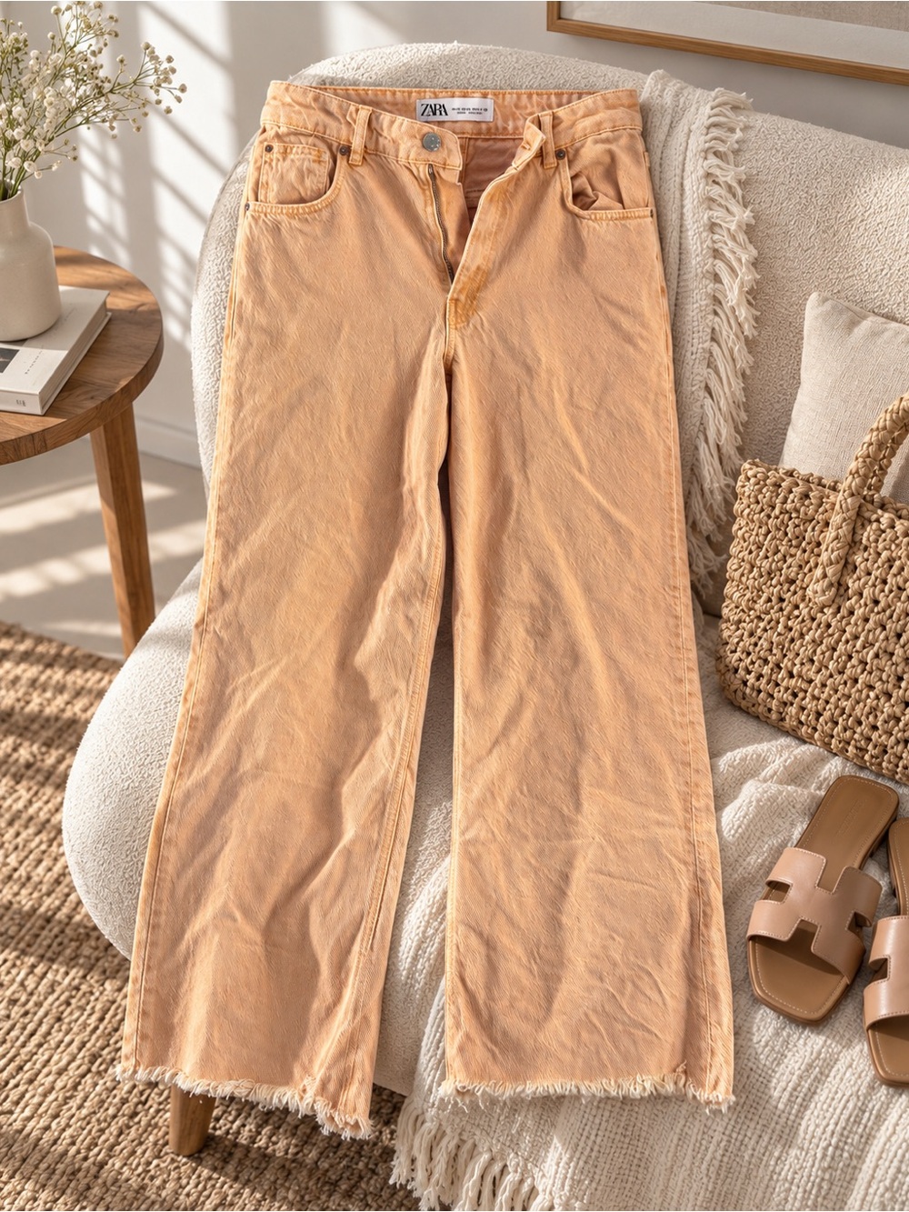Zara Peach Apricot Wide Leg Jeans Size 6 Lyocell Cotton Raw Hem Split Leg